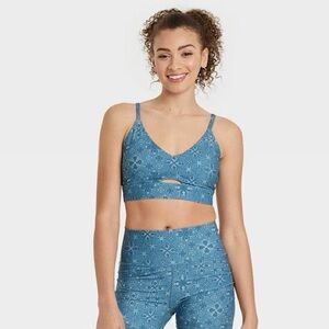 JoyLab™ Women's Blue Sailor Print V-Neck Sports Bra